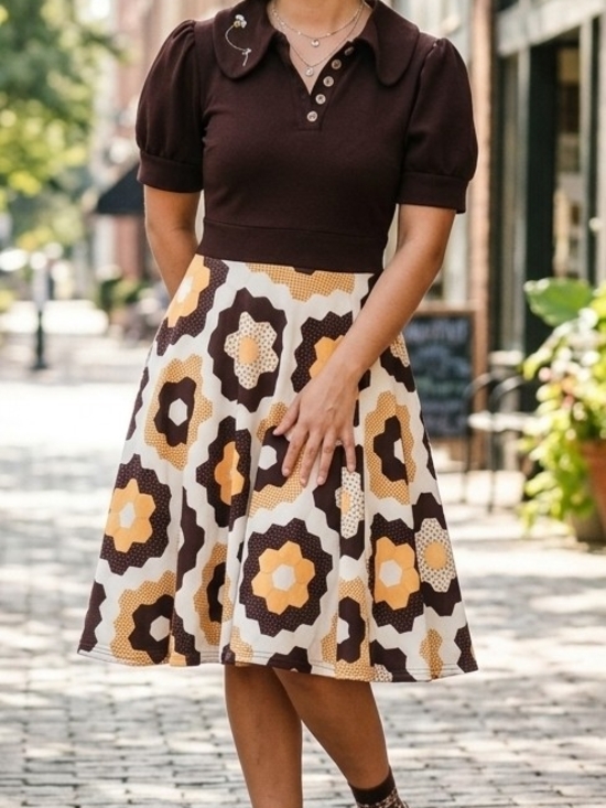 Smak Parlour Dresses & Skirts - ​Smak Parlour Retro 70s Honeybee Mod Dress Brown Hexagon Honeycomb Flare Small
